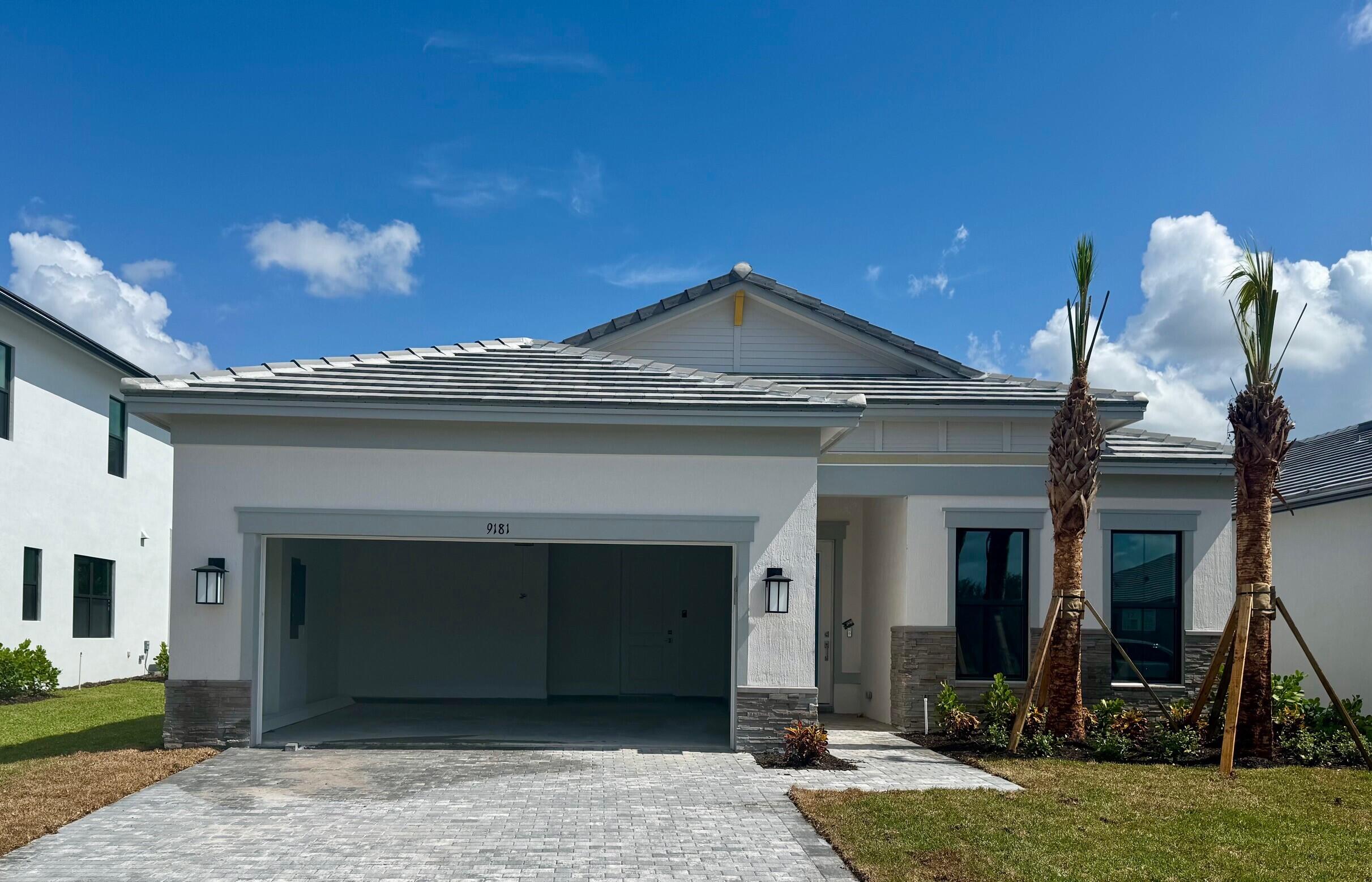9181 Cape Honey Bee Lane Mystique 17