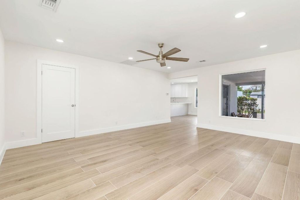 Photo of 369 Franklin Road, West Palm Beach, FL 33405 (MLS # R11154560)