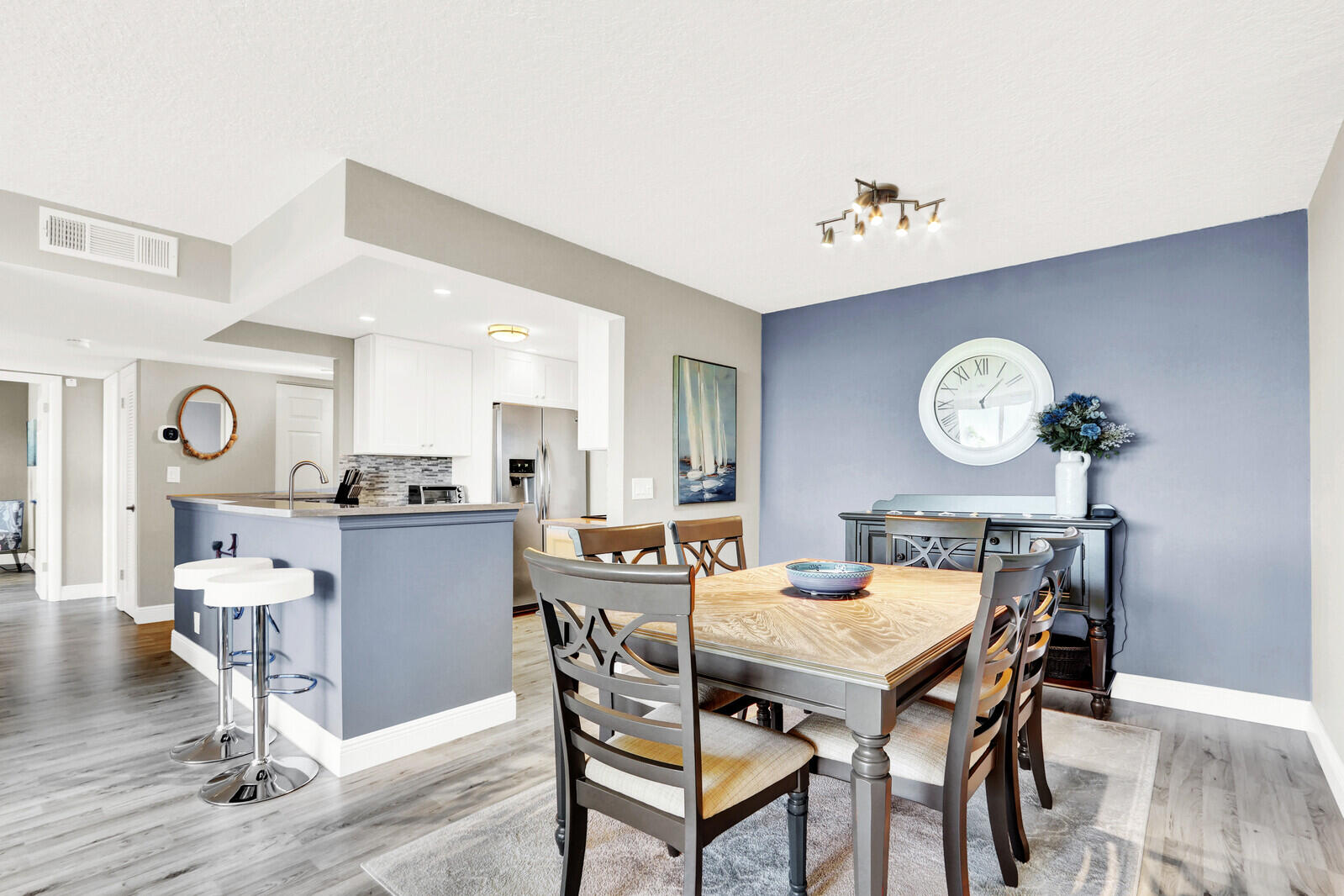 JUNO BY THE SEA CONDO APTS - Residential