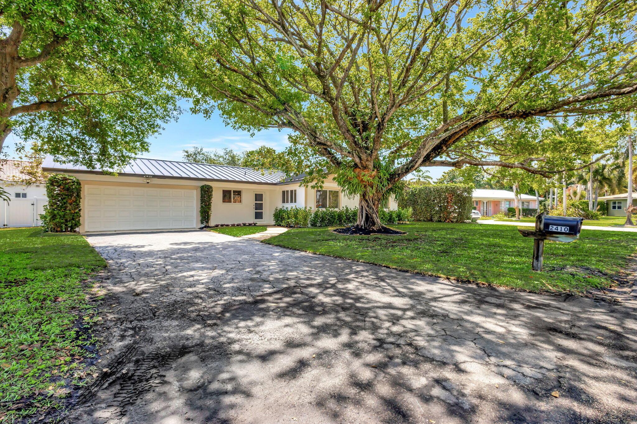 2410 SW 1st Street