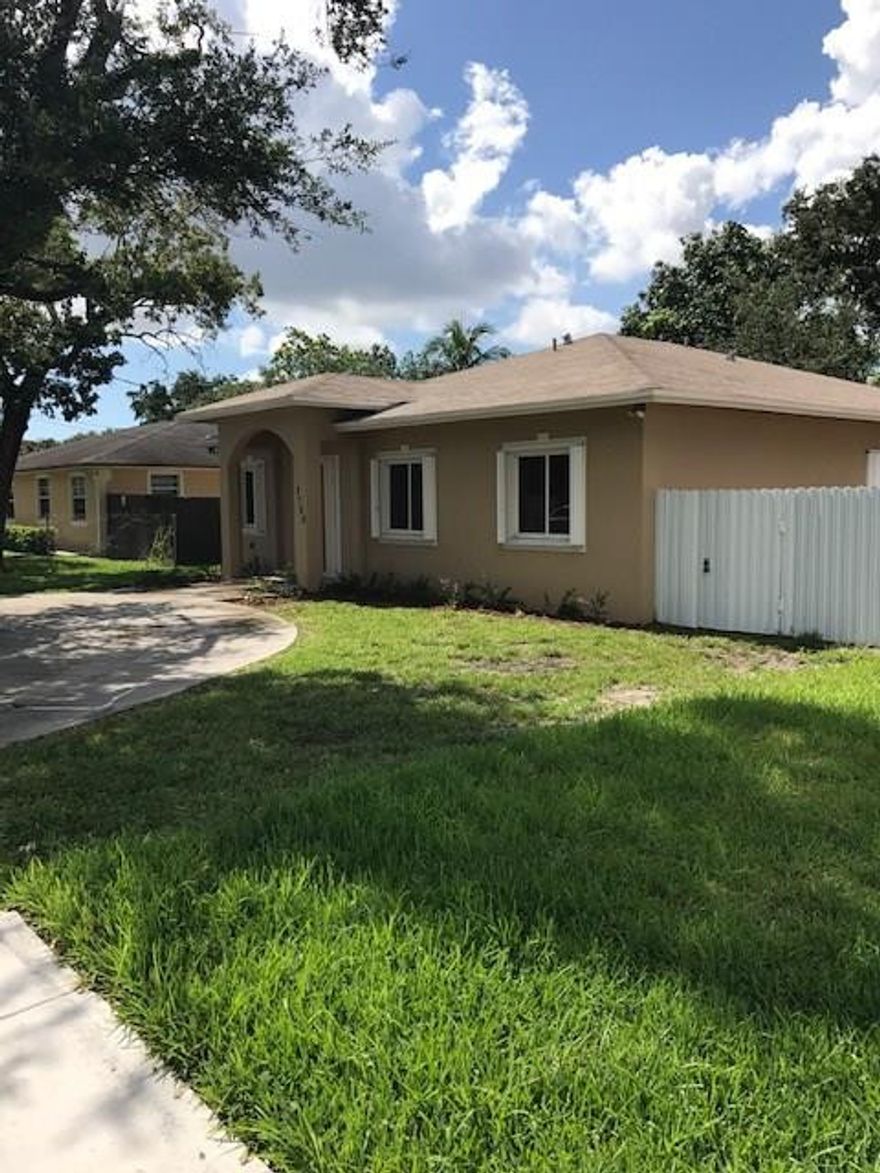 4/2 NEW CONSTRUCTION HOME IN MIAMI GARDENSACCORDION SHUTTERS, BRAND NEW APPLIANCESVAULTED CEILINGS, NEW GRANITE KITCHENSPACIOUS BACKYARD, DUAL SINK MASTER BEDROOMCLOSE TO EVERYTHING PALMETTO, HARD ROCK STADIUM,SHOPPING PLAZA, YOU NAME IT!!!