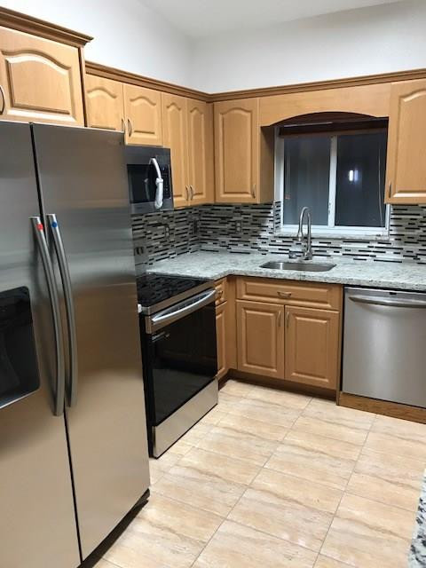 Golden Glades Park 2nd Ad - Residential