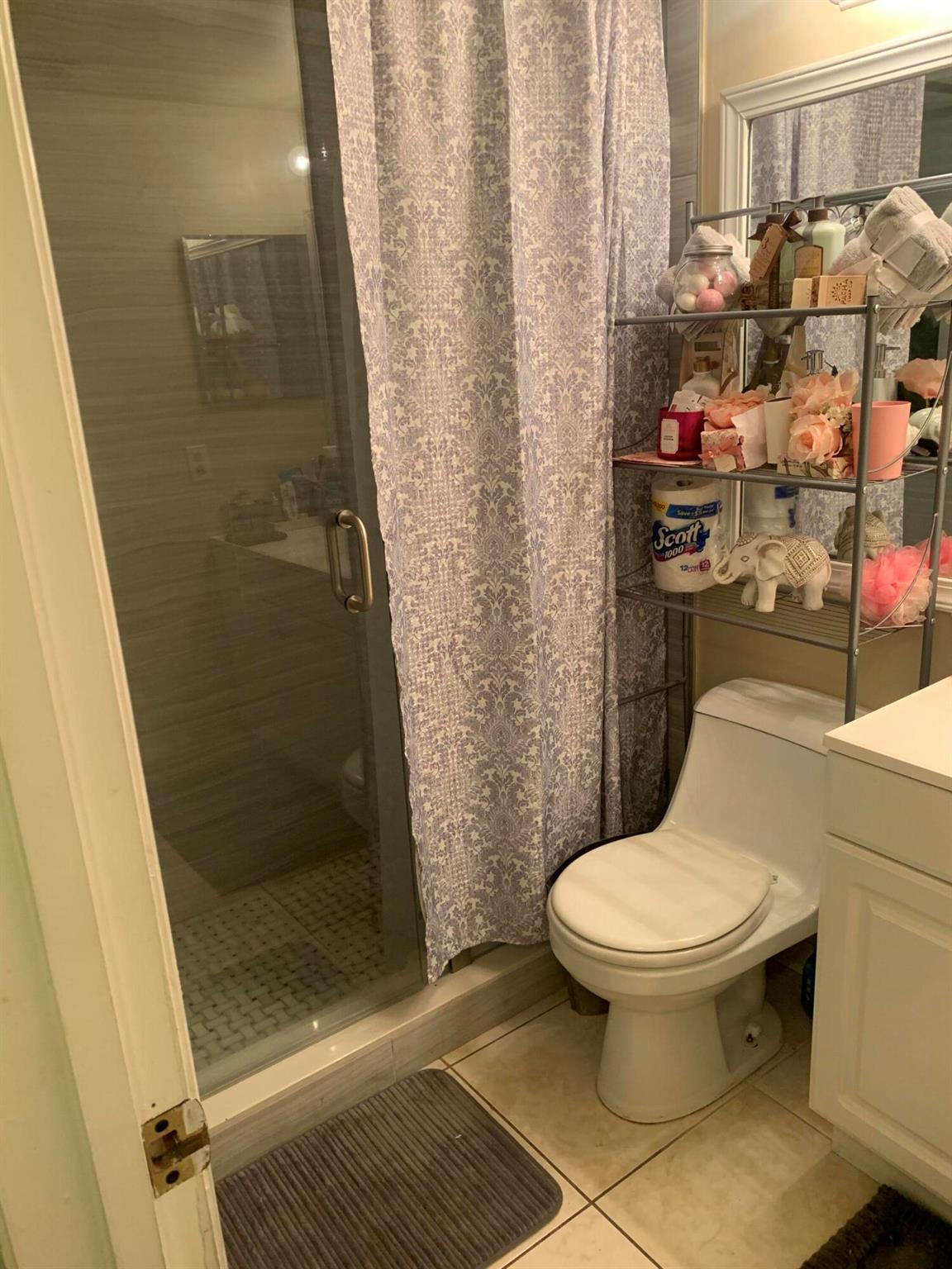 PINE RIDGE AT HAVERHILL - Residential Lease