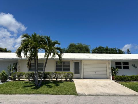 Property photo of 728 Ridge Road 31, Lantana, FL 33462