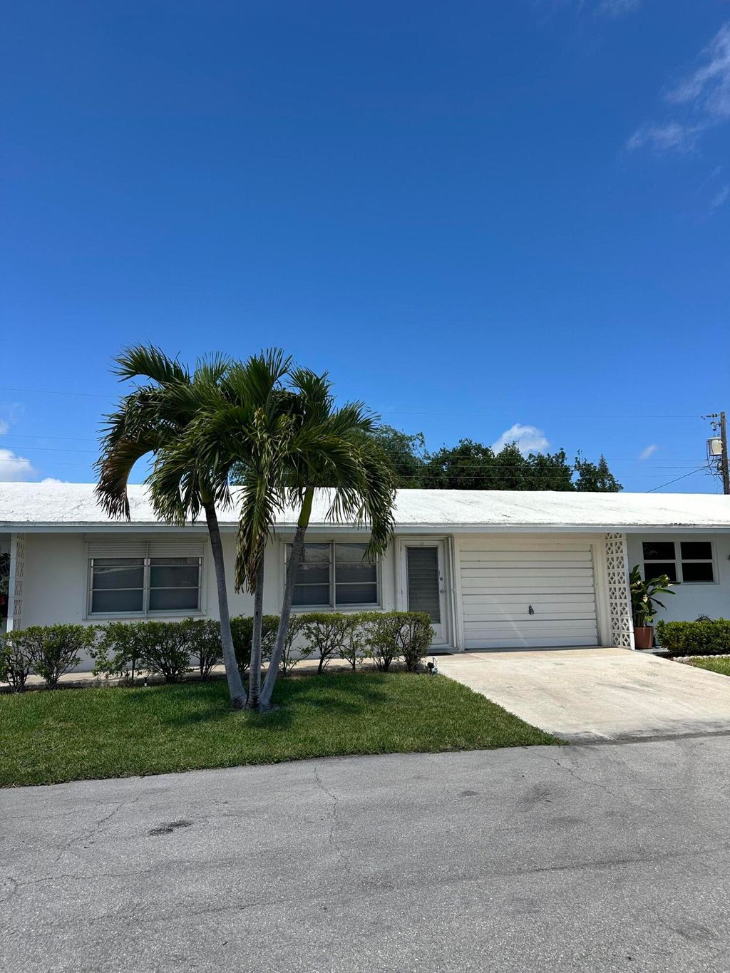 Photo of 728 Ridge Road #31, Lantana, FL 33462 (MLS # B26008273)