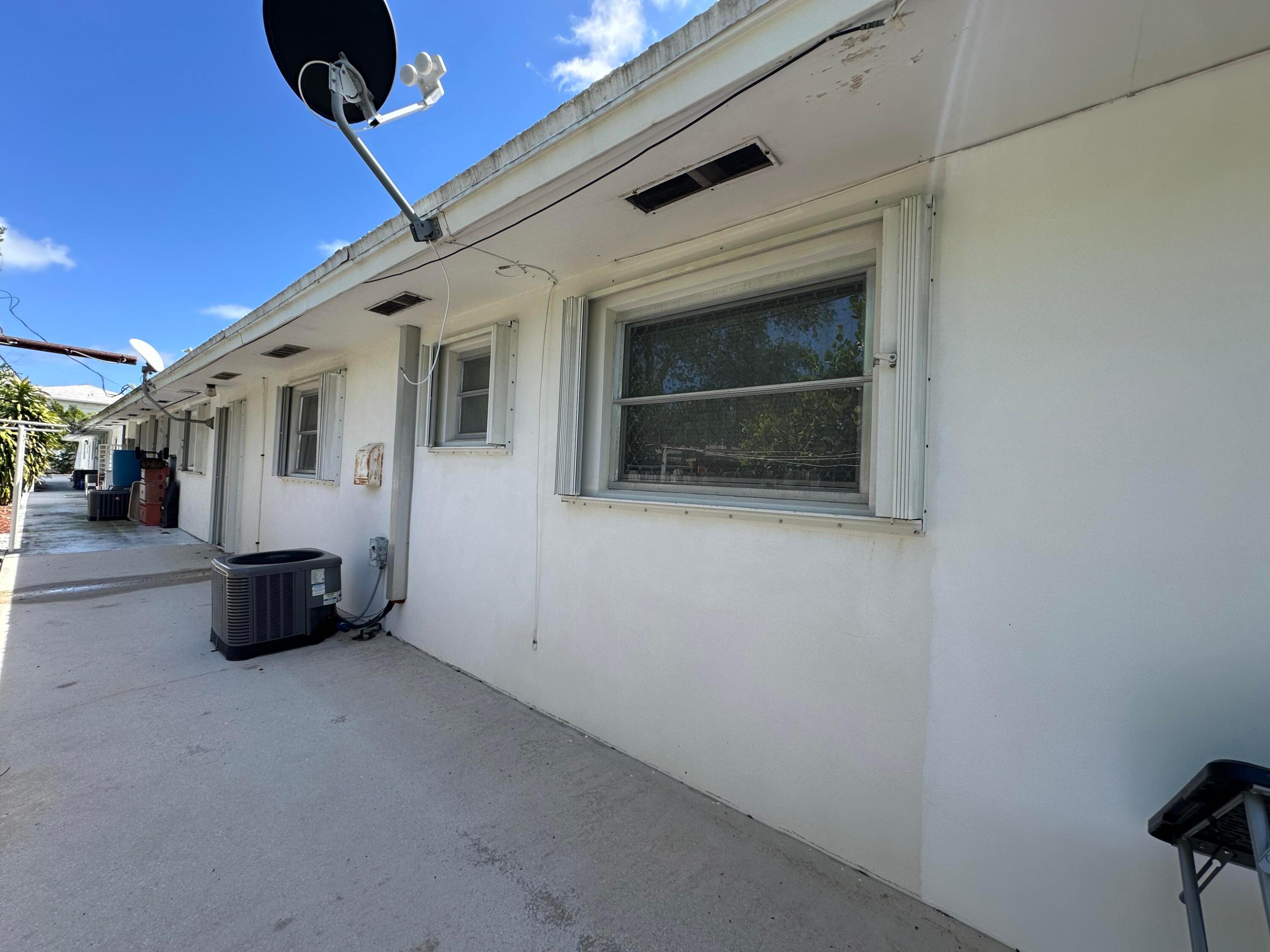 HOLLY HOUSE INC CONDO IN - Residential