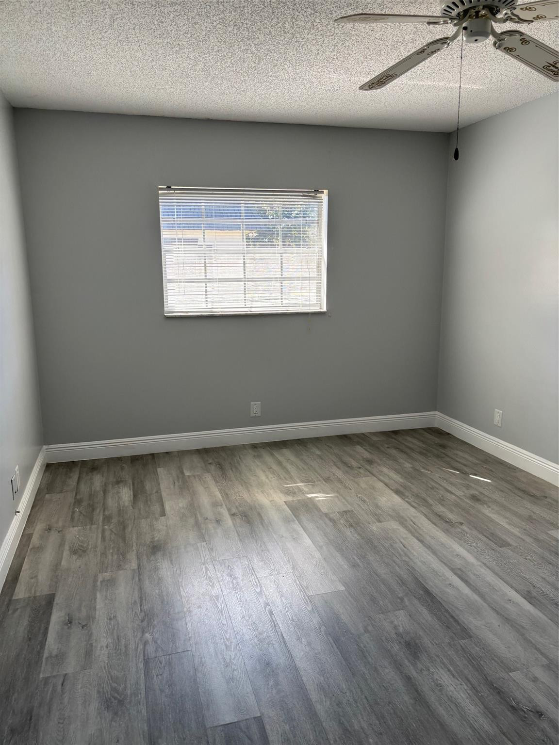 MEADOWS CONDO - Residential