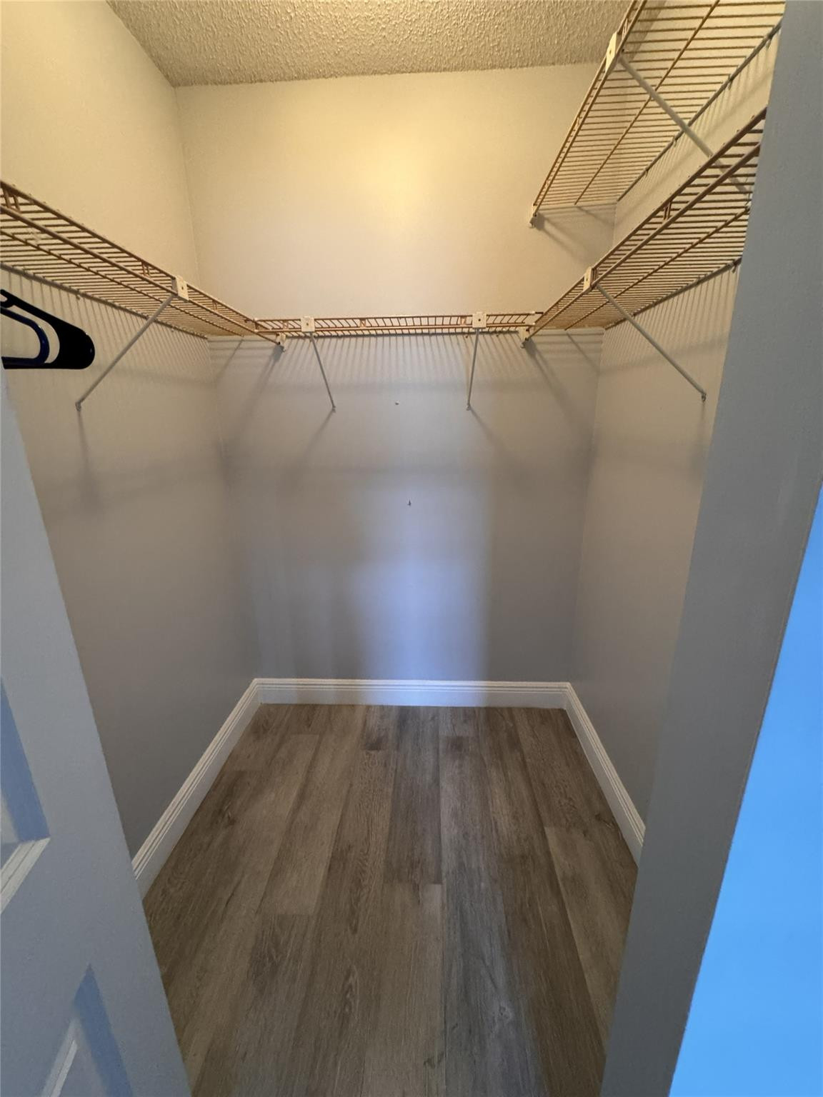 MEADOWS CONDO - Residential