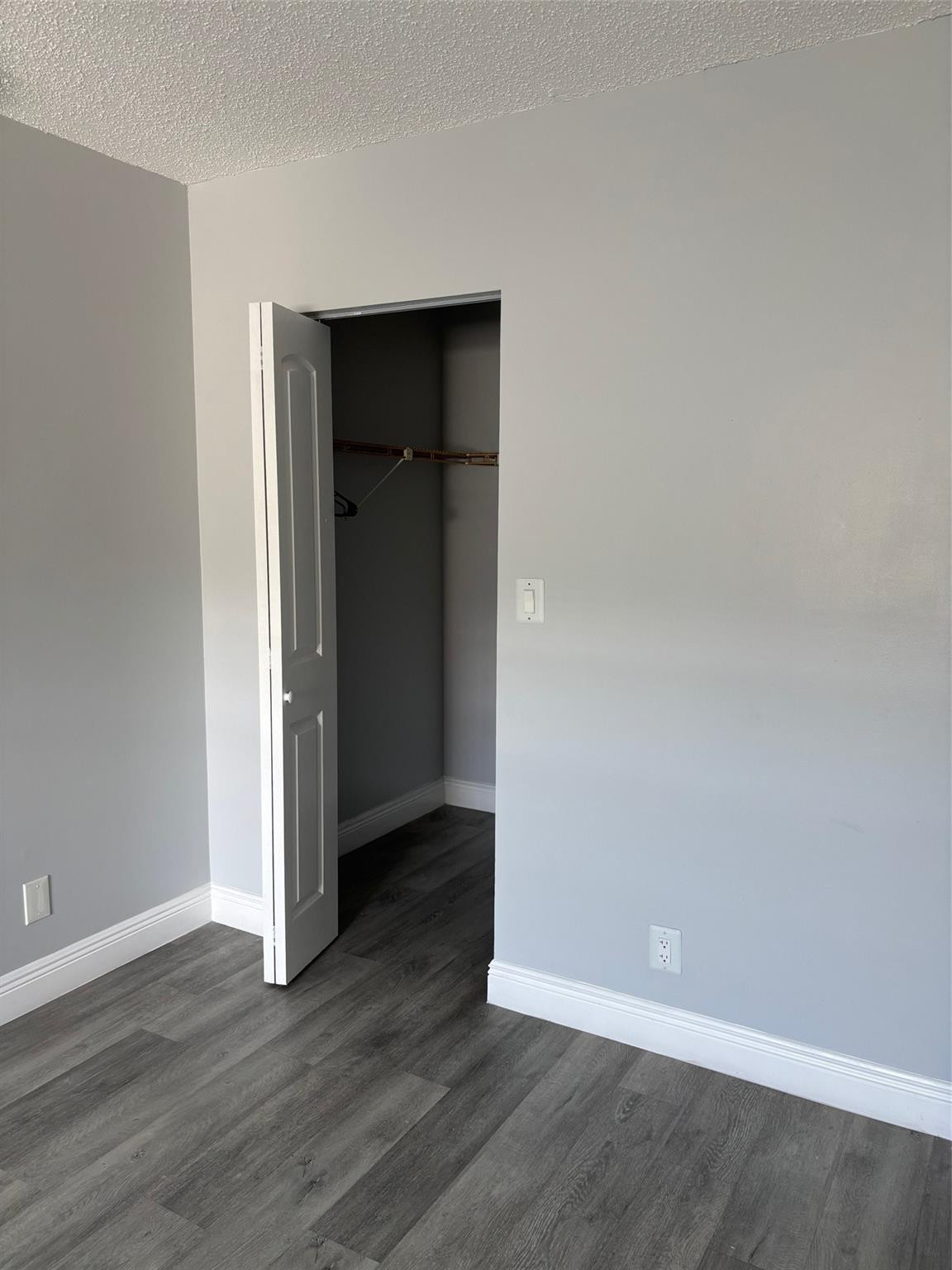 MEADOWS CONDO - Residential