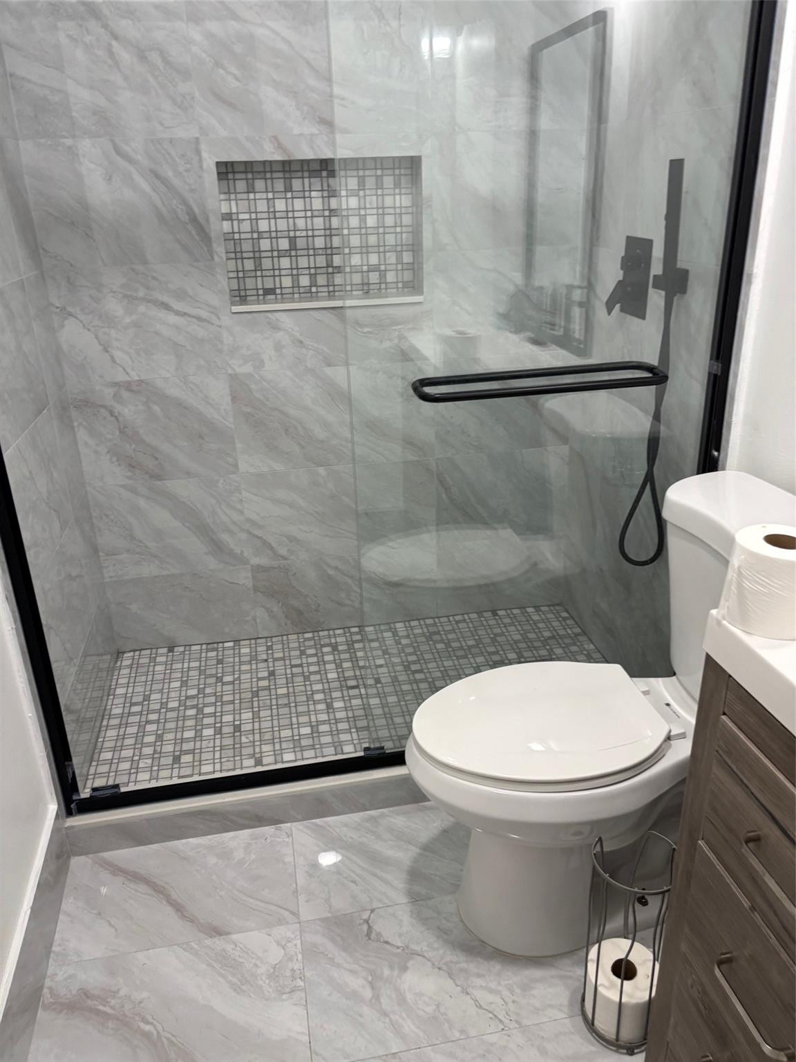 MEADOWS CONDO - Residential