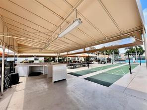 MEADOWS CONDO - Residential