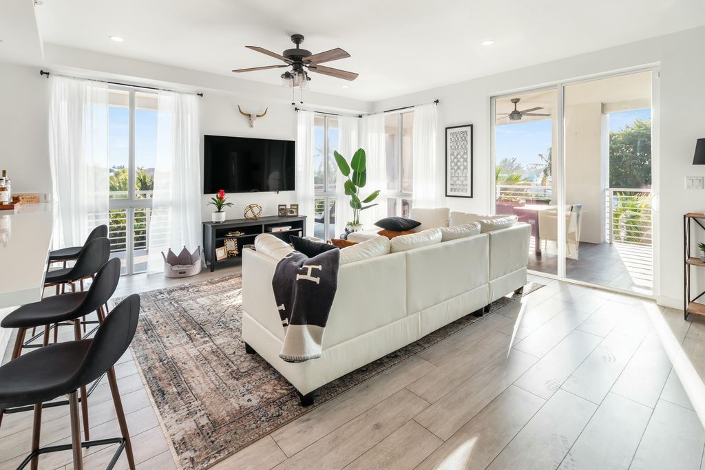 Photo of 51 SE 19th Avenue #301, Deerfield Beach, FL 33441 (MLS # R11169986)