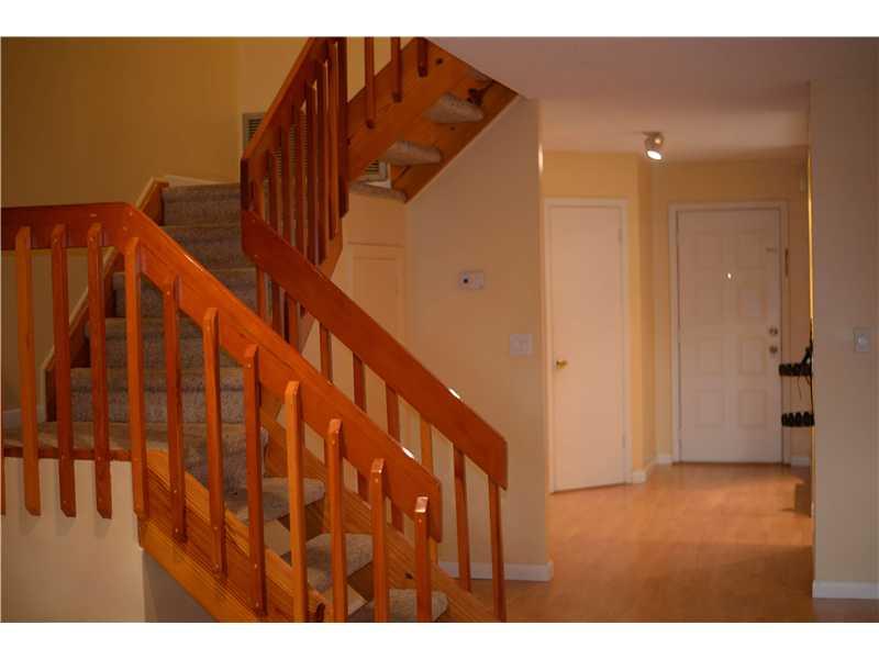 GOLDEN RAINTREE V - Residential