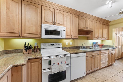 Tiny photo for 13244 Polo Club Road #C107, Wellington, FL 33414 (MLS # B26081267)