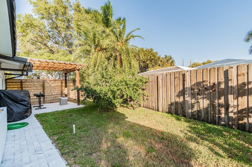 Coral Key Villas 5th Sec - Residential