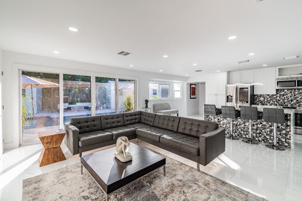 Coral Key Villas 5th Sec - Residential