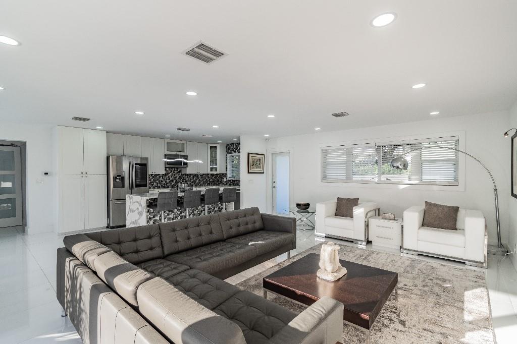 Coral Key Villas 5th Sec - Residential