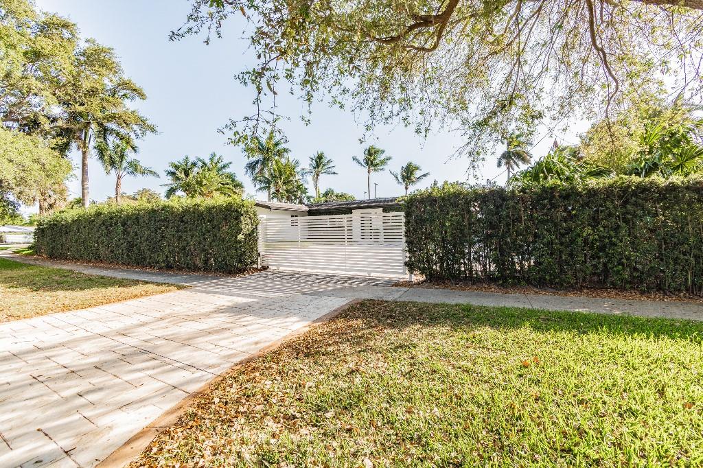 Coral Key Villas 5th Sec - Residential