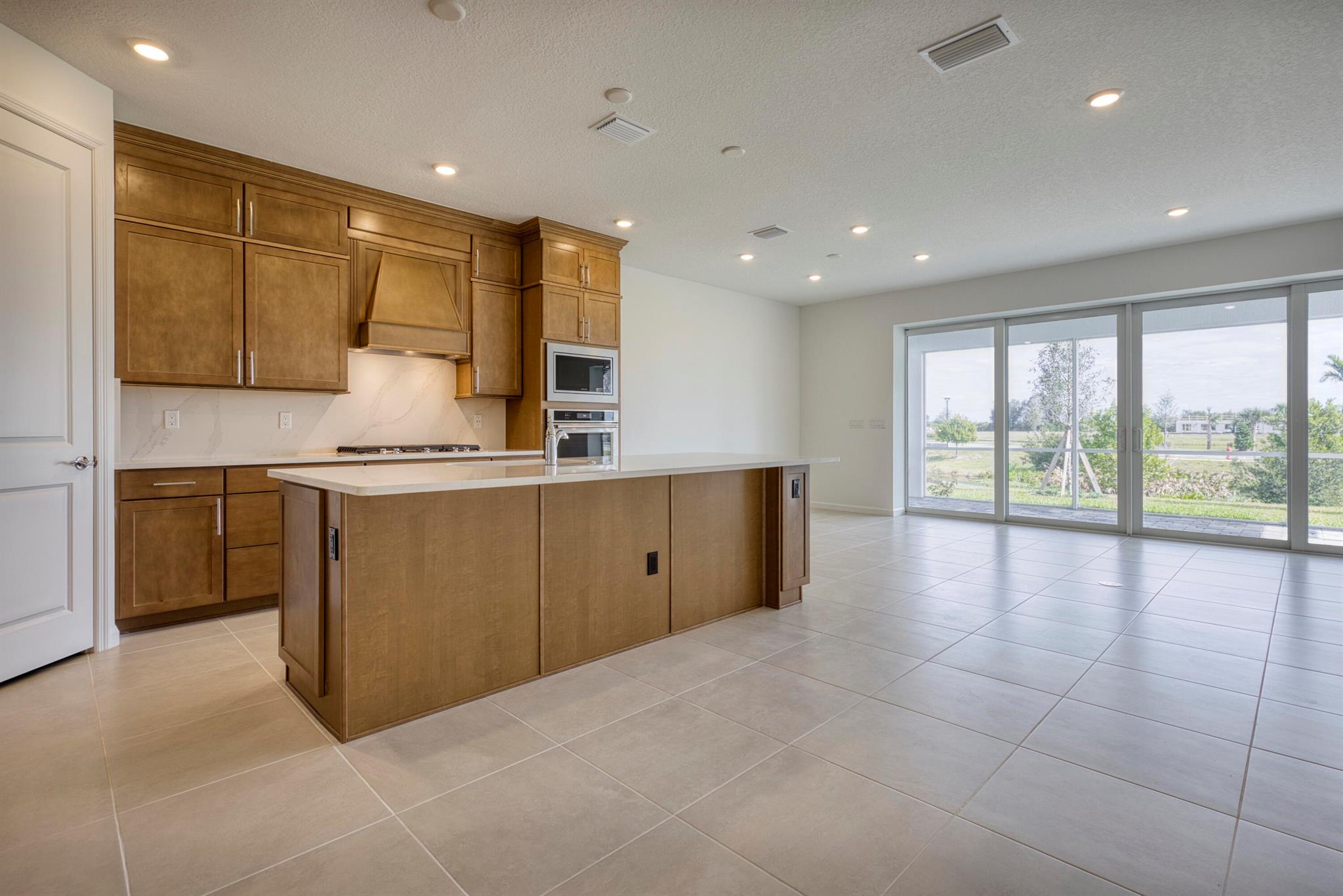 HARBOR ISLE PHASE 1 - Residential Lease