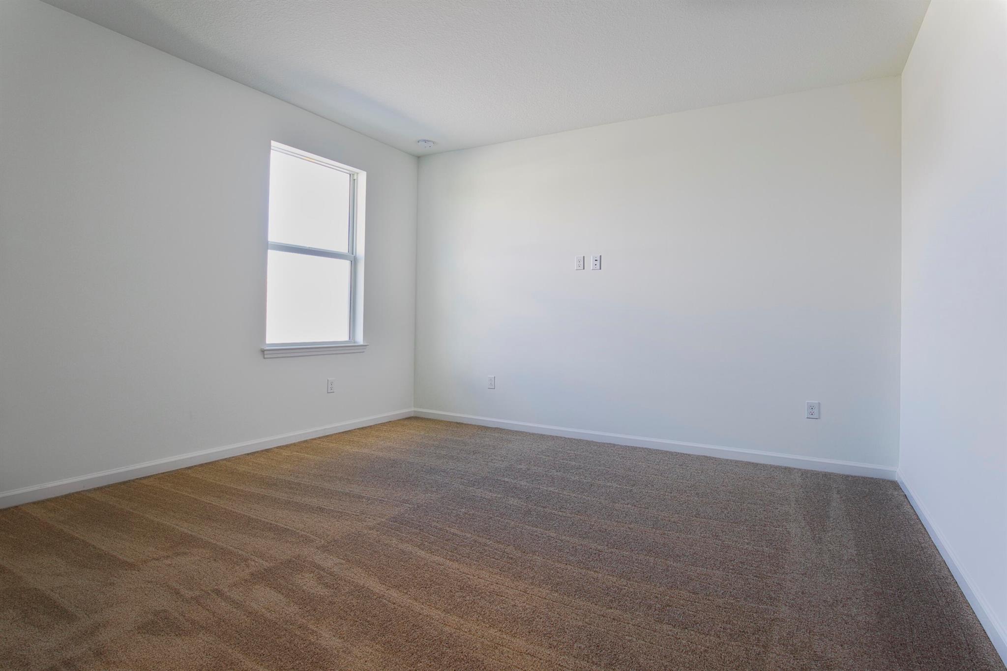 HARBOR ISLE PHASE 1 - Residential Lease