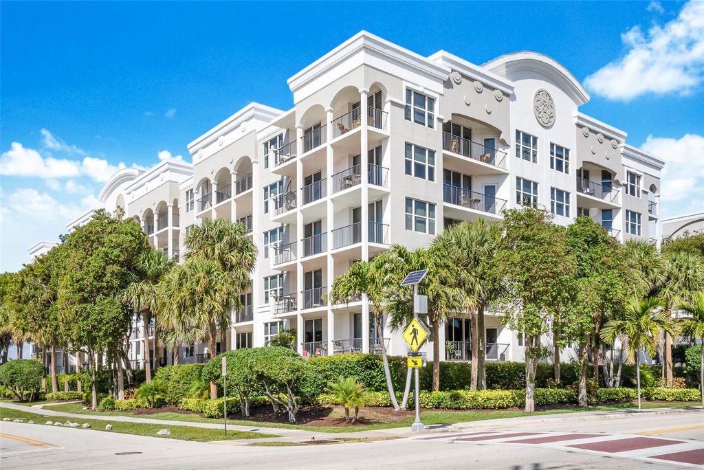 Photo of 191 SE 20th Avenue #614, Deerfield Beach, FL 33441 (MLS # F10552699)