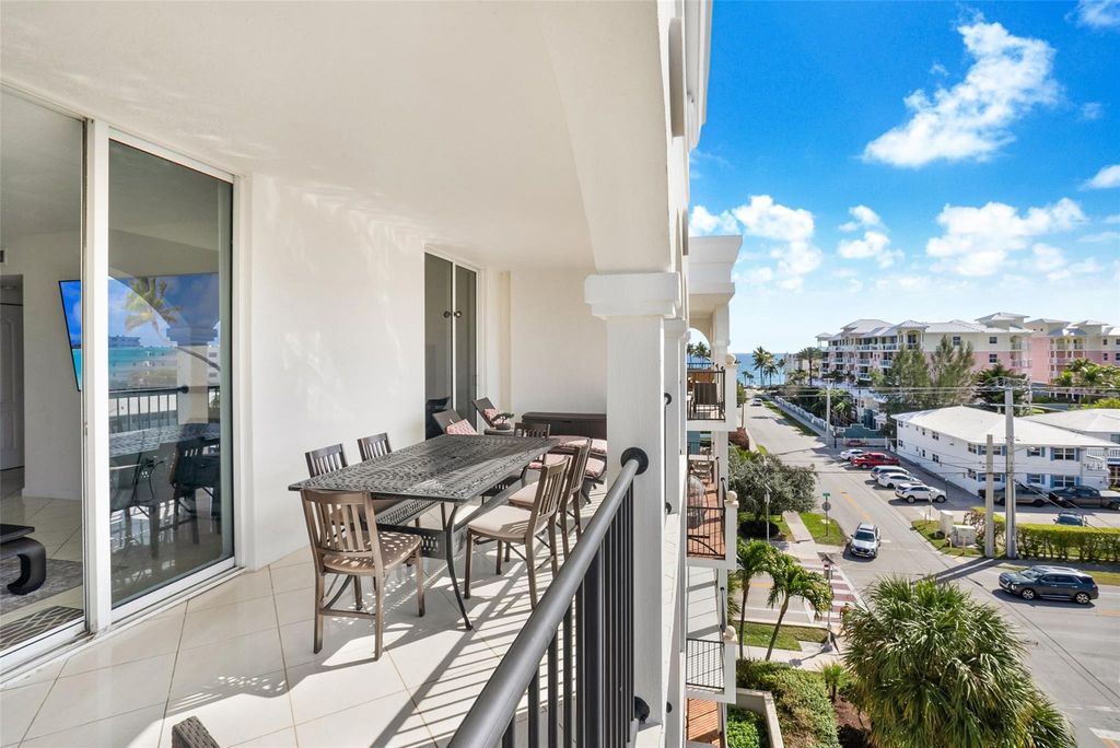 Photo of 191 SE 20th Avenue #614, Deerfield Beach, FL 33441 (MLS # F10552699)
