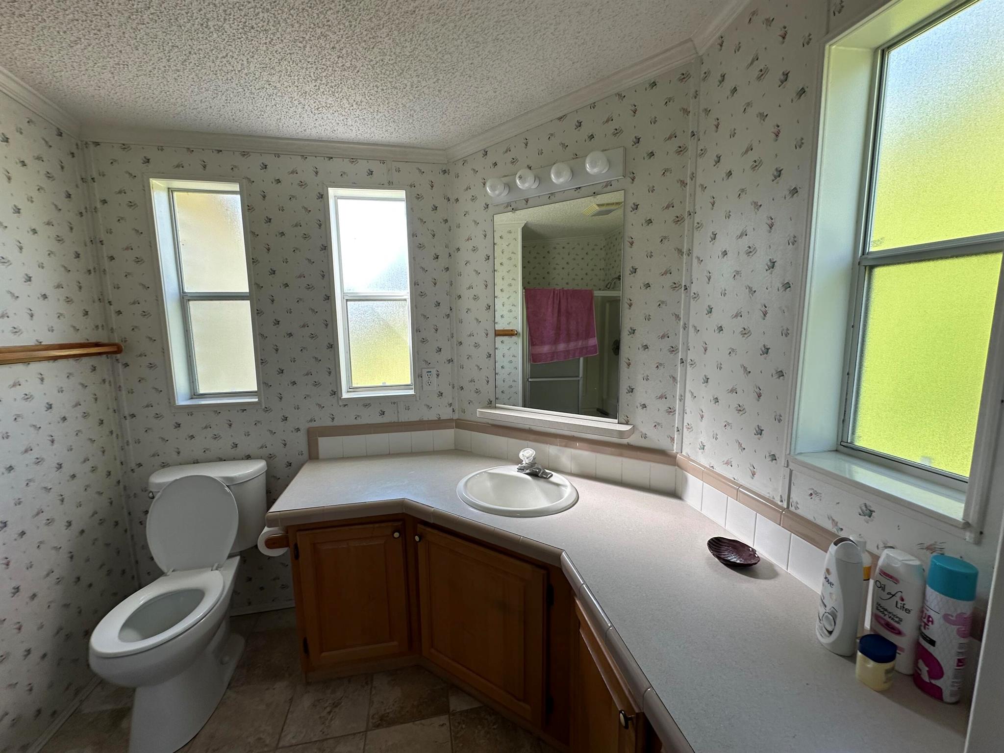 Tropical Isles - Residential