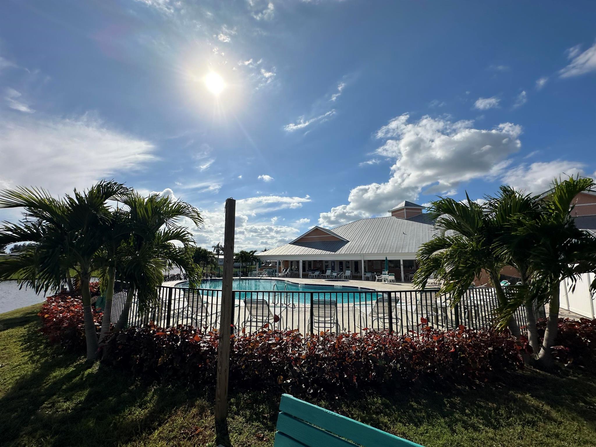 Tropical Isles - Residential