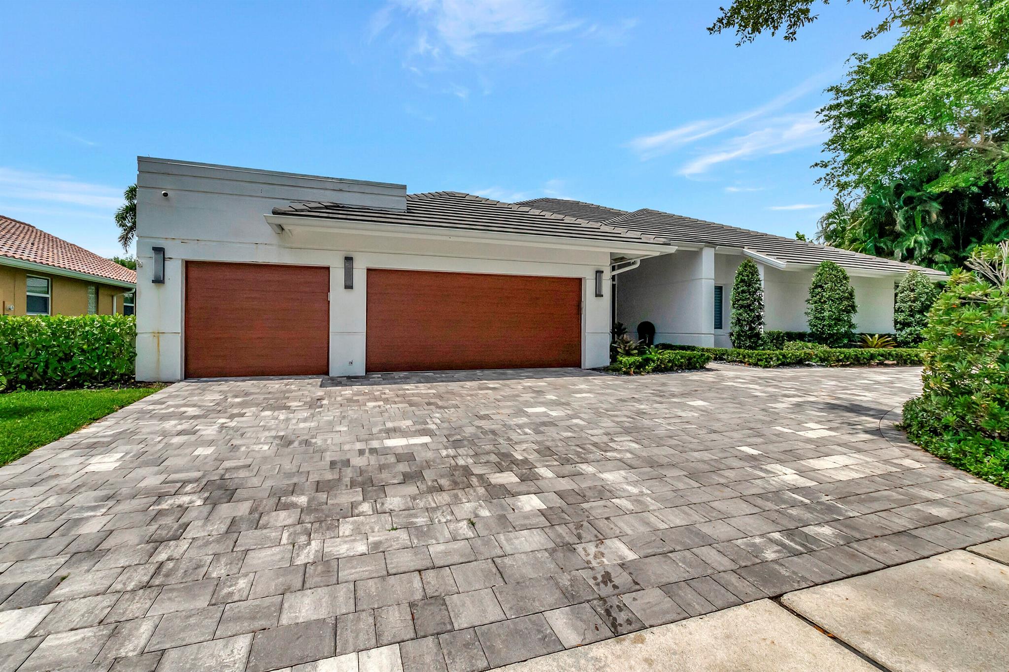 Woodfield Country Club - Residential