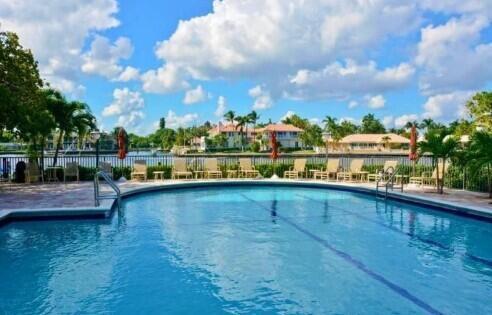 CORONADO AT HIGHLAND BEAC - Residential Lease