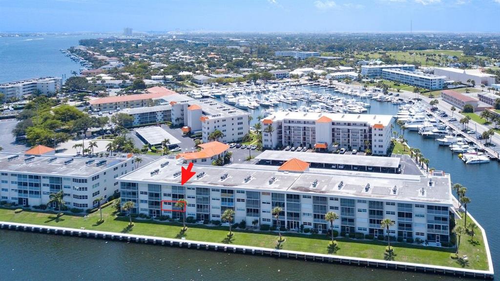 Photo of 20 Yacht Club Drive Dr #211, North Palm Beach, FL 33408 (MLS # R10824566)