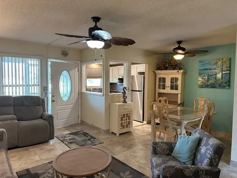 808 SE 7th Street Unit 101B, Deerfield Beach, FL MLS: F10499956