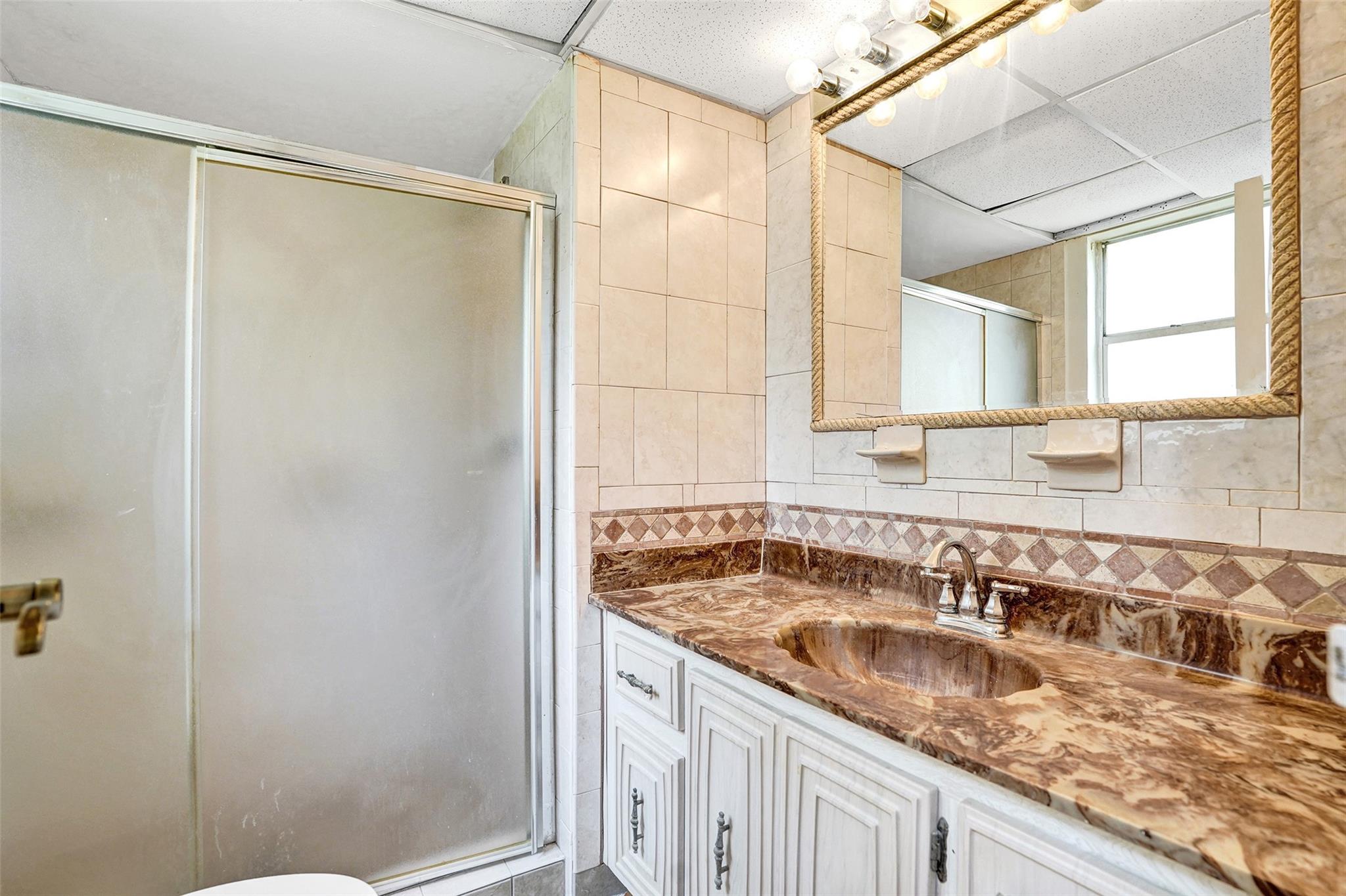 SOMERSET - Residential