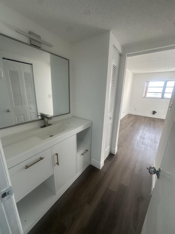 Bermuda Club Eight Condo - Residential Lease