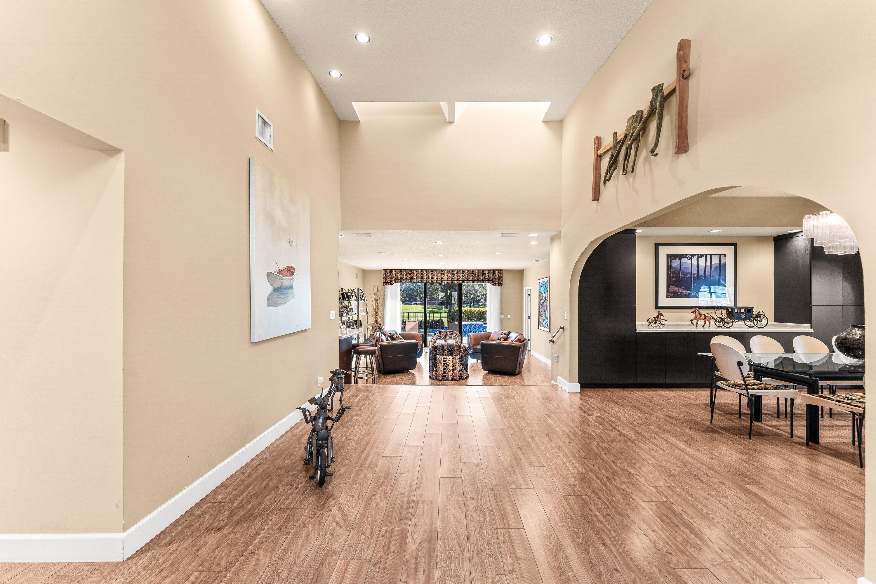 HAMPSHIRE AT HUNTERS RUN CONDO - Residential