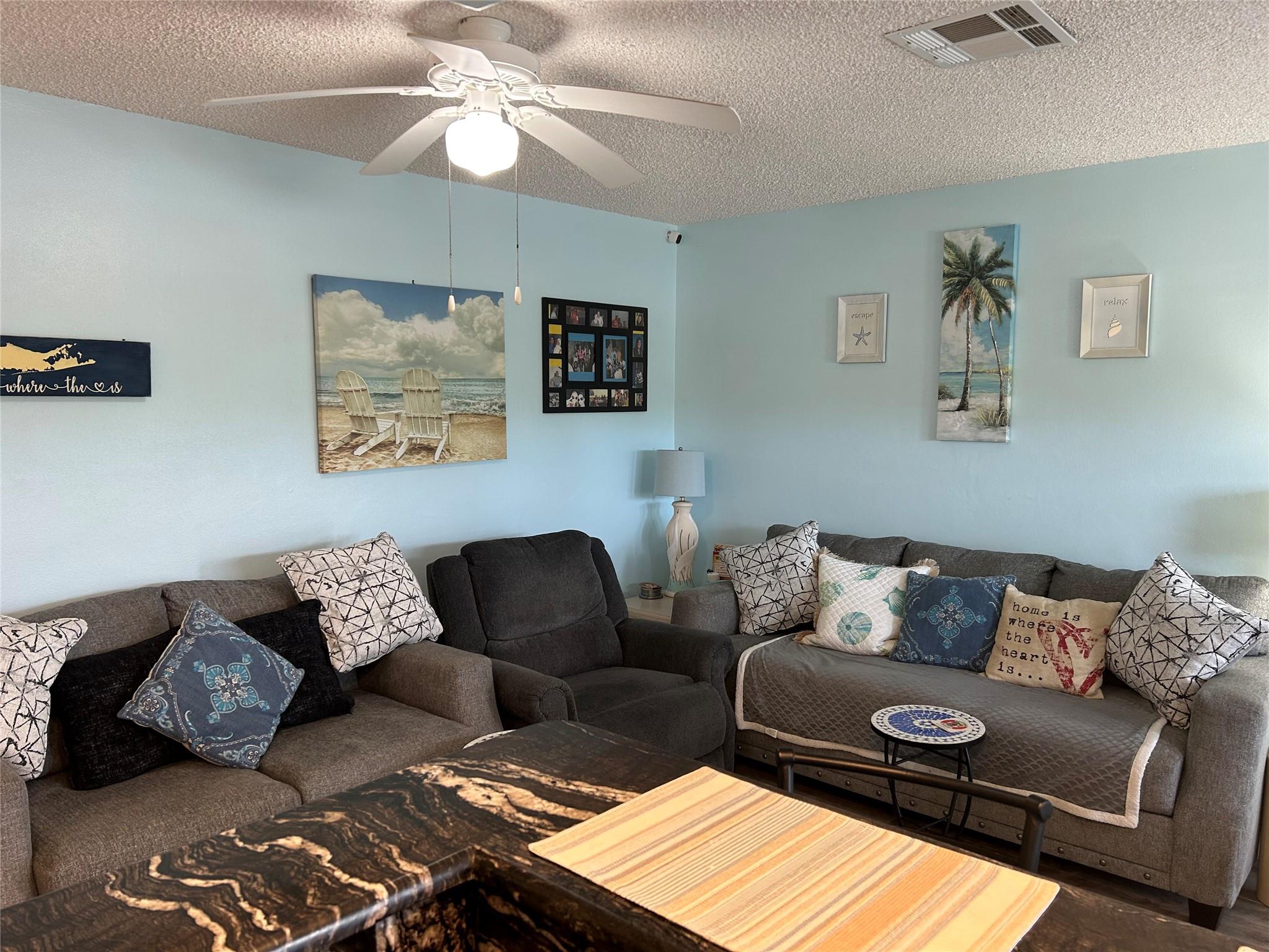 RIO MAR APTS - Residential