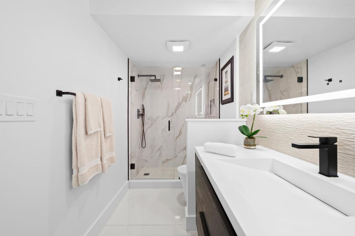 PORTA BELLA EAST AND PORTA BELLA SOUTHWEST CONDO A - Residential