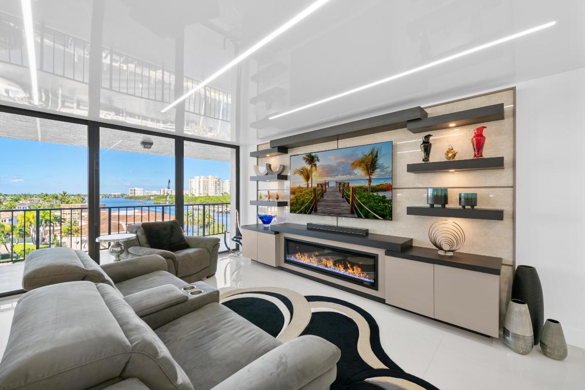 PORTA BELLA EAST AND PORTA BELLA SOUTHWEST CONDO A - Residential