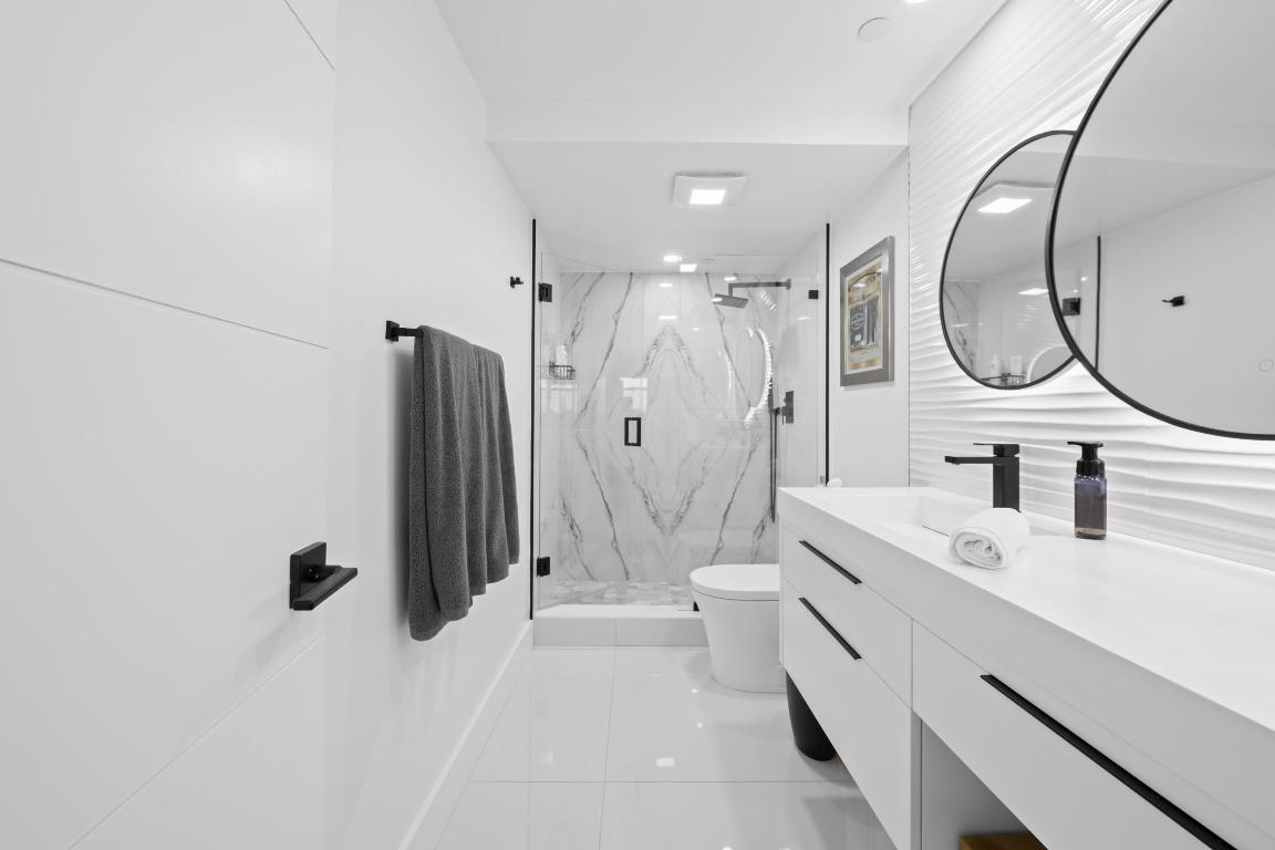 PORTA BELLA EAST AND PORTA BELLA SOUTHWEST CONDO A - Residential