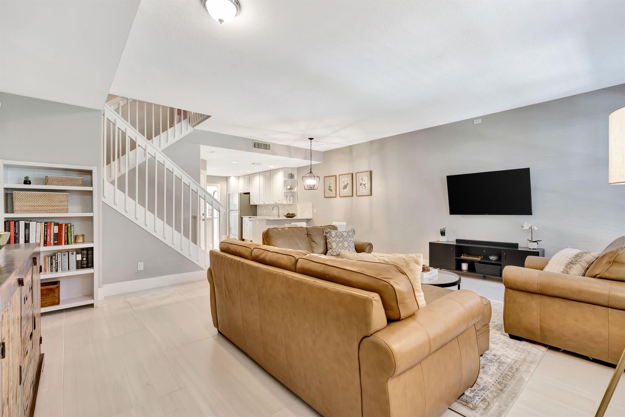 Charleston Court - Residential