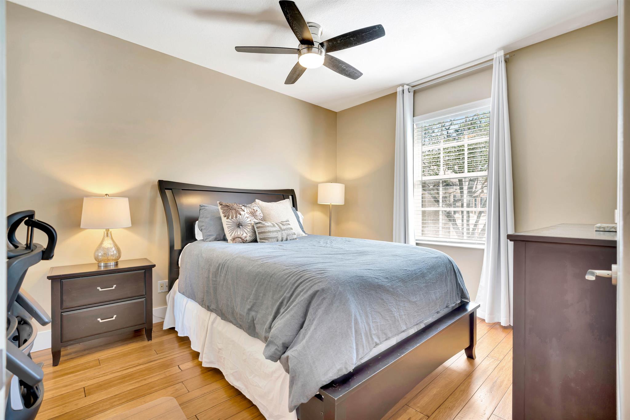 Charleston Court - Residential