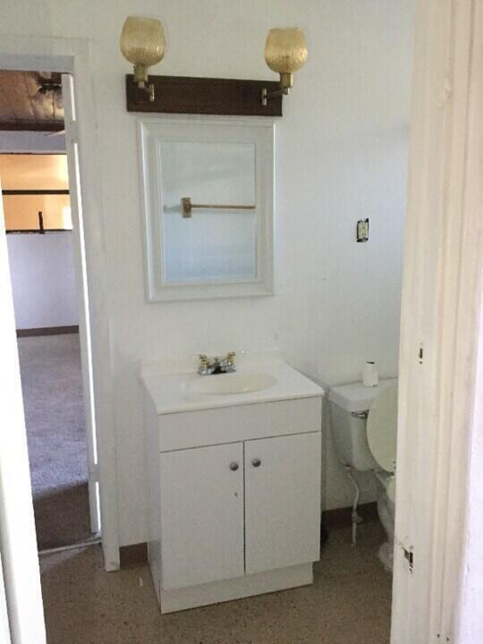 S H BUTLERS ADD - Residential Lease