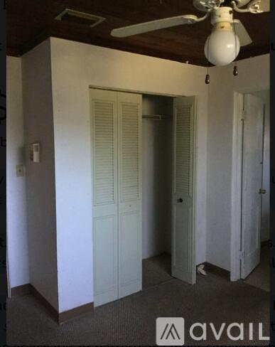 S H BUTLERS ADD - Residential Lease