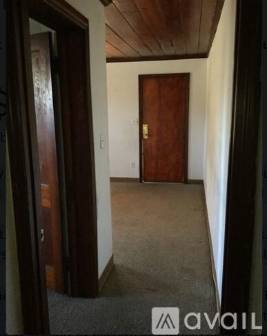 S H BUTLERS ADD - Residential Lease