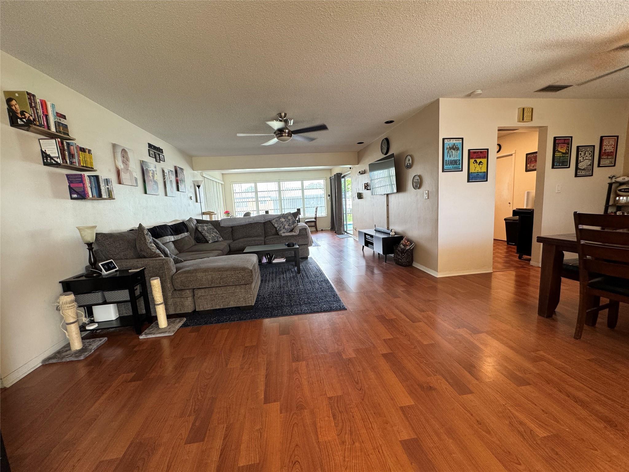 8500 NW 15th Ct