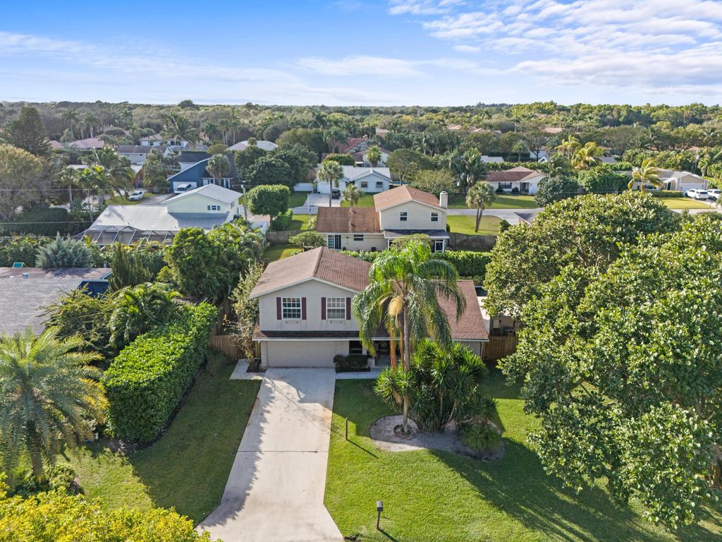 Photo of 4610 Pinetree Drive, Delray Beach, FL 33445 (MLS # B26034779)