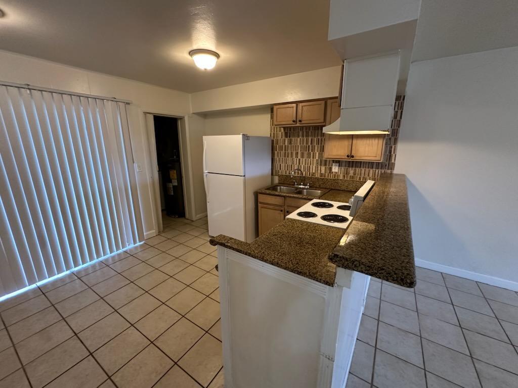 NORTH MARGATE 1ST ADD - Residential Lease