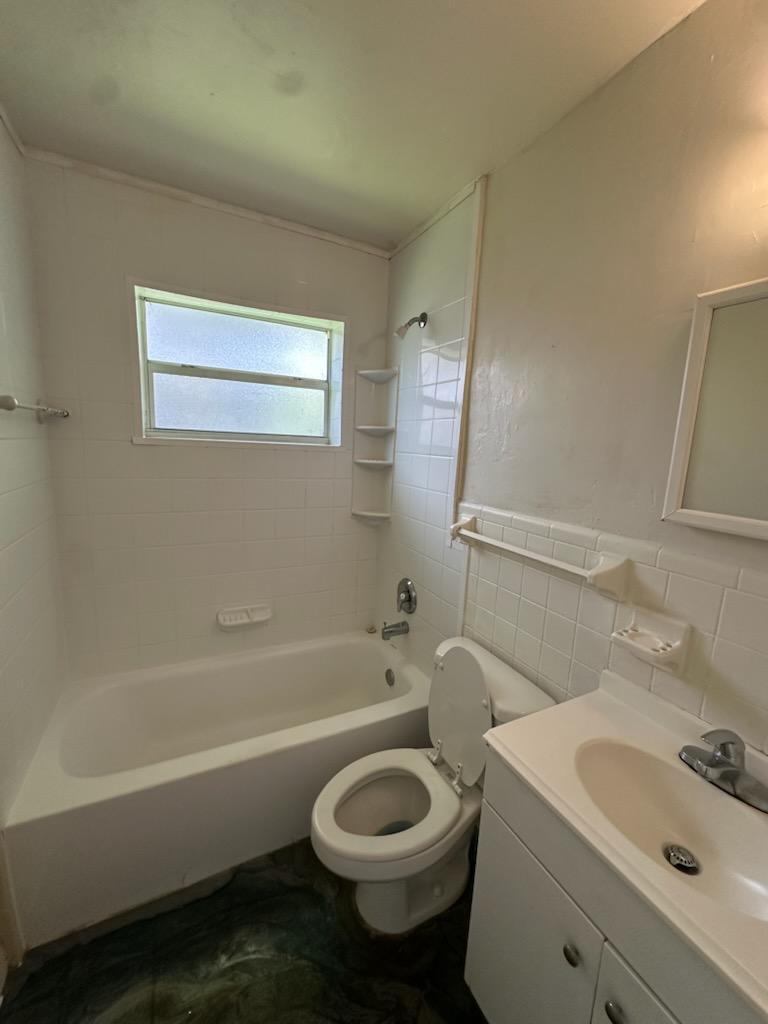 NORTH MARGATE 1ST ADD - Residential Lease