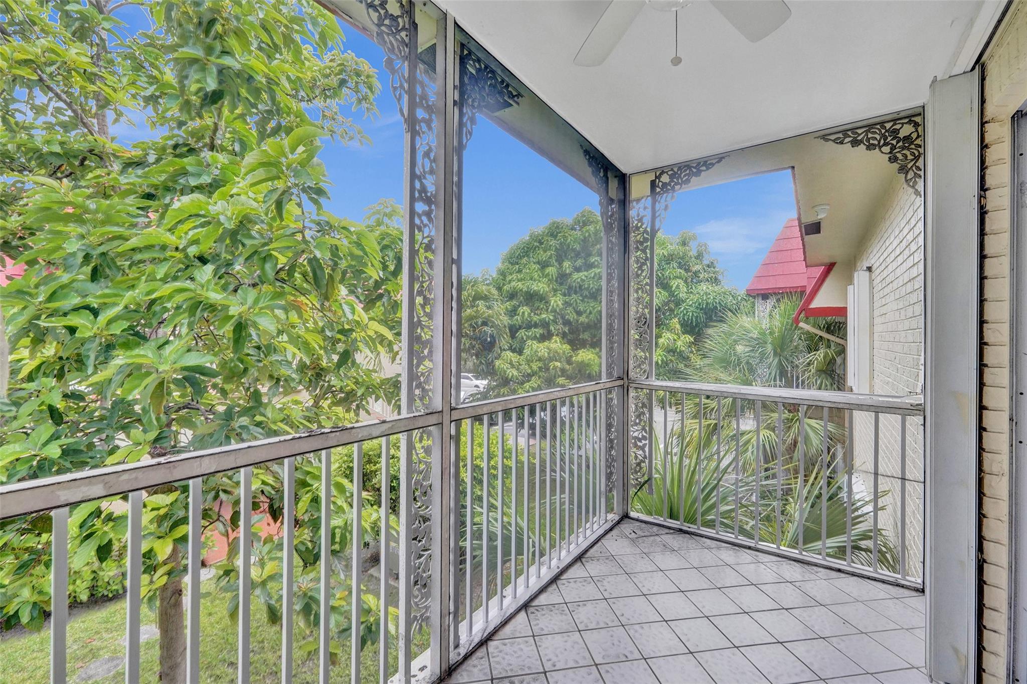Spacious 1 Bedroom, 1.5 Bath Condo Just 5 Minutes from the Beach! This bright and freshly painted unit is located in a quiet, boutique building in the heart of Deerfield Beach. Enjoy all-tile flooring throughout, a large open living area, and a screened-in balcony perfect for morning coffee or evening breezes. The unit offers great natural light, plenty of storage, and is move-in ready. Water included. Clean, quiet, and easy to show—schedule your tour today!