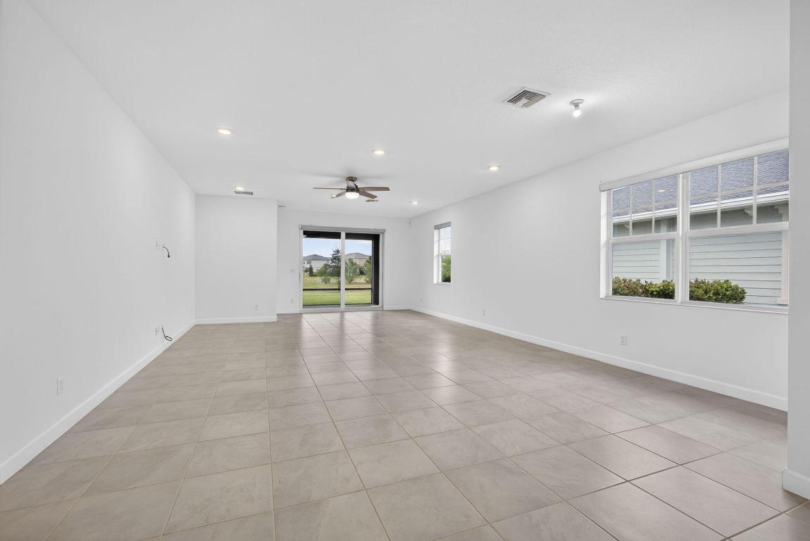 ARDEN PUD POD I SOUTH - Residential Lease